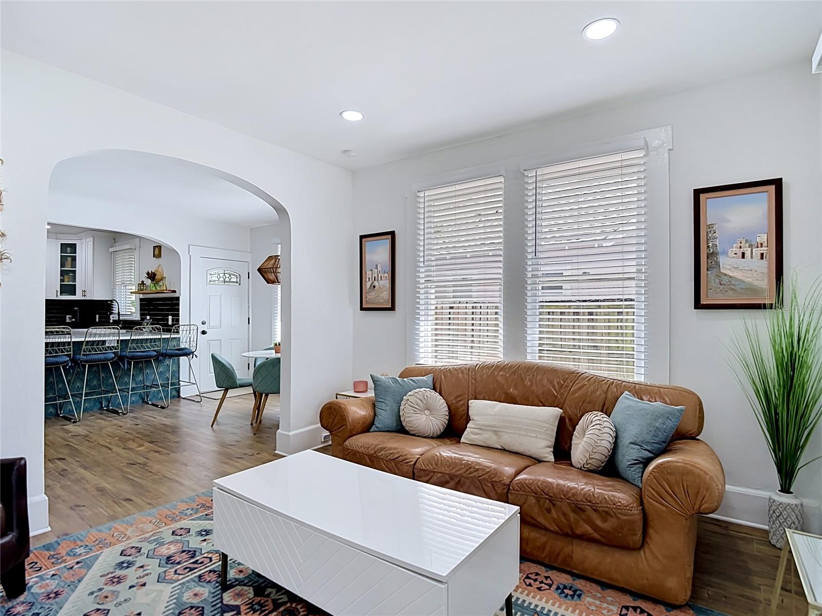 105 Elm Street, FL