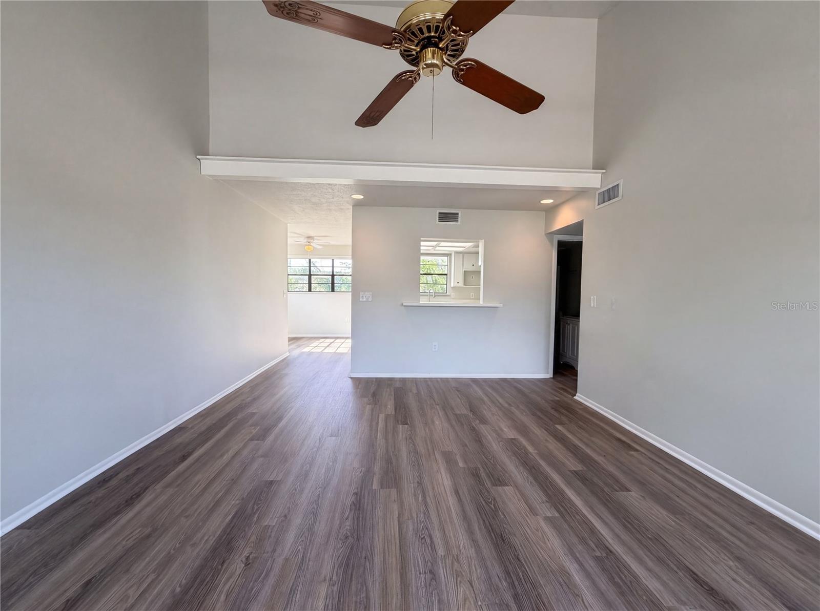516 42nd Street Court, FL