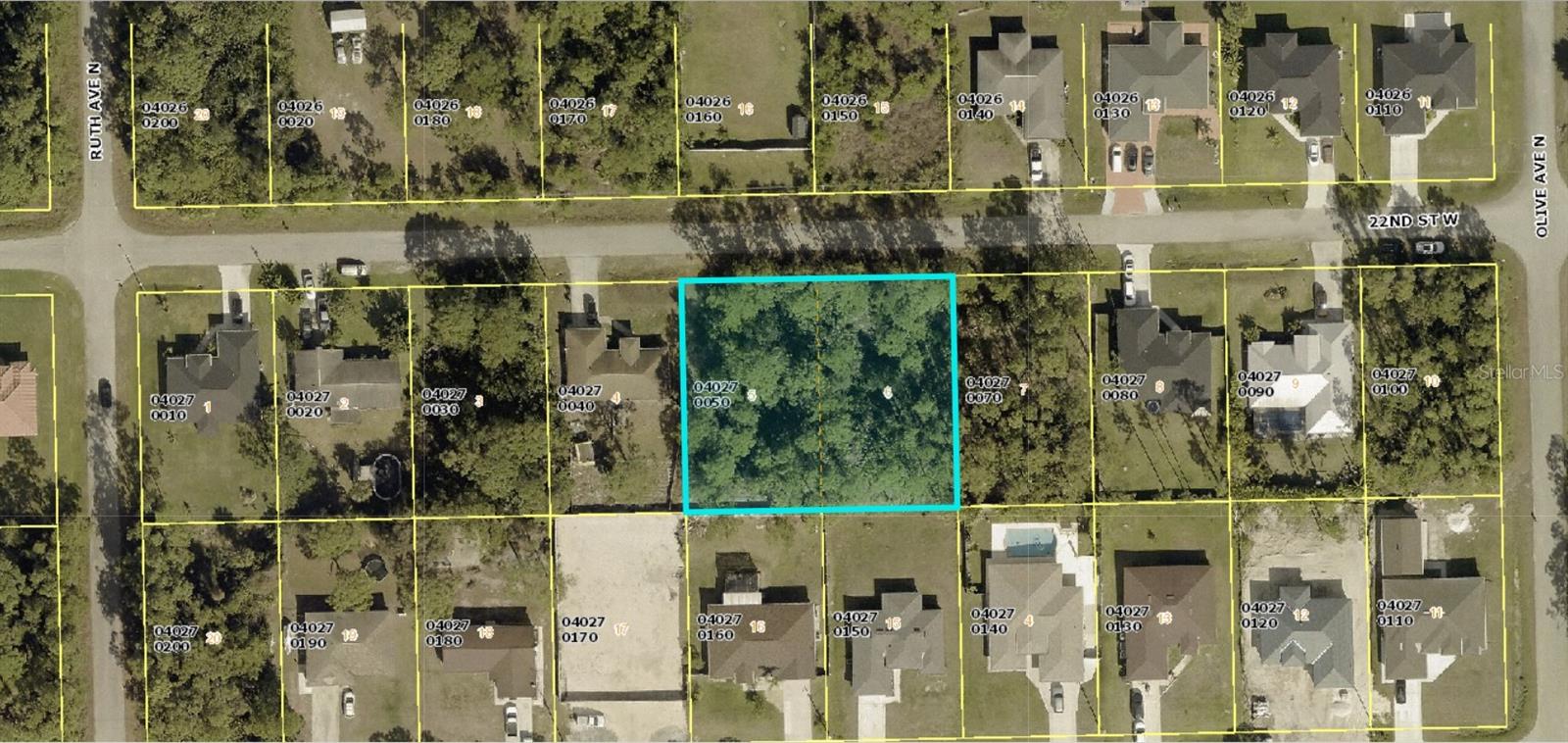 3211 22nd St W, FL