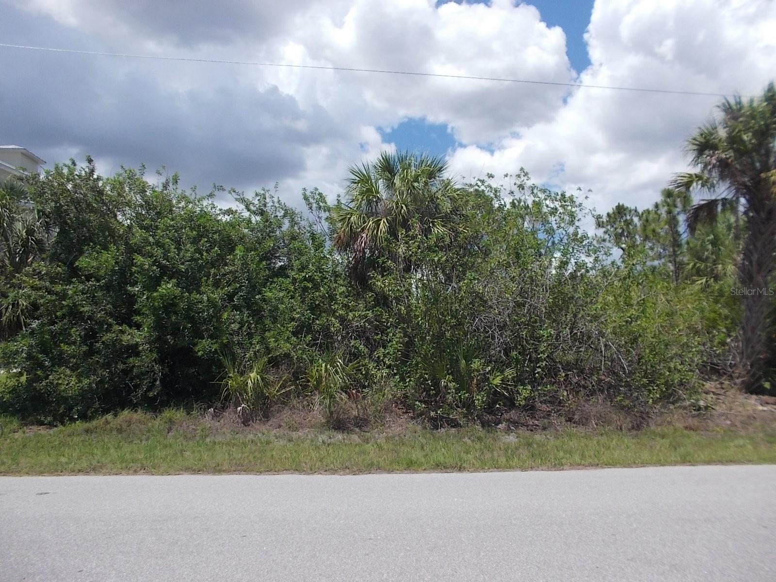 14232 Rothschild Avenue, FL