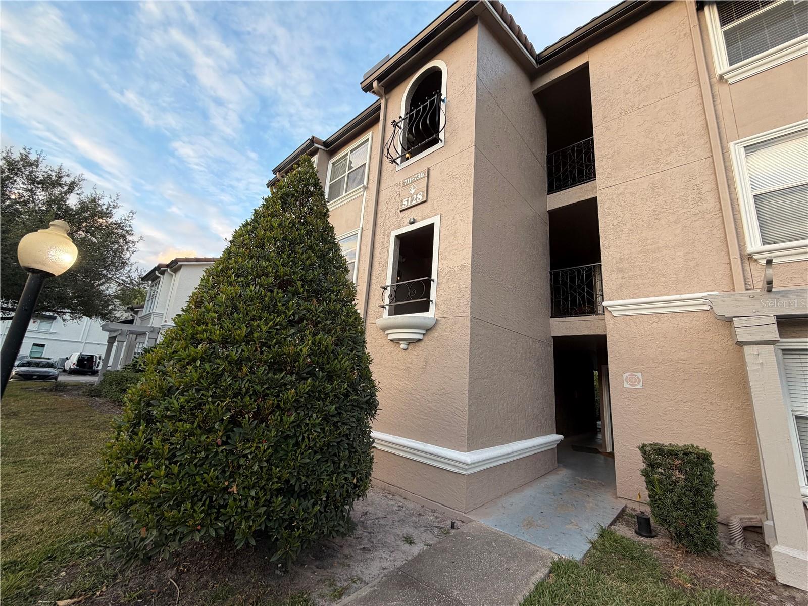 5128 Conroy Road, FL
