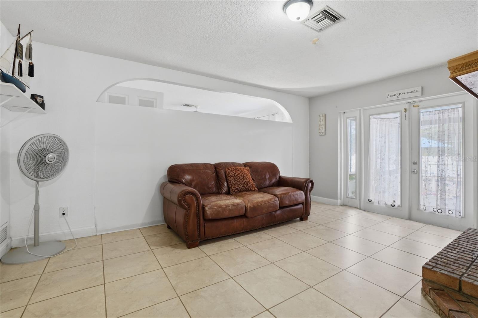 2276 Pennsylvania Avenue, FL