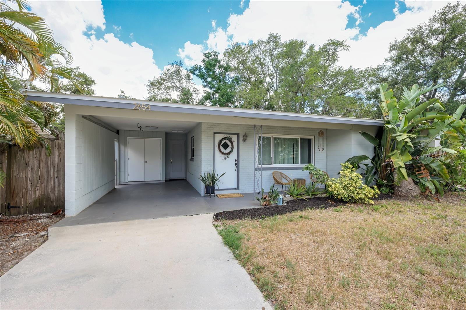 2654 Grand Cayman Street, FL