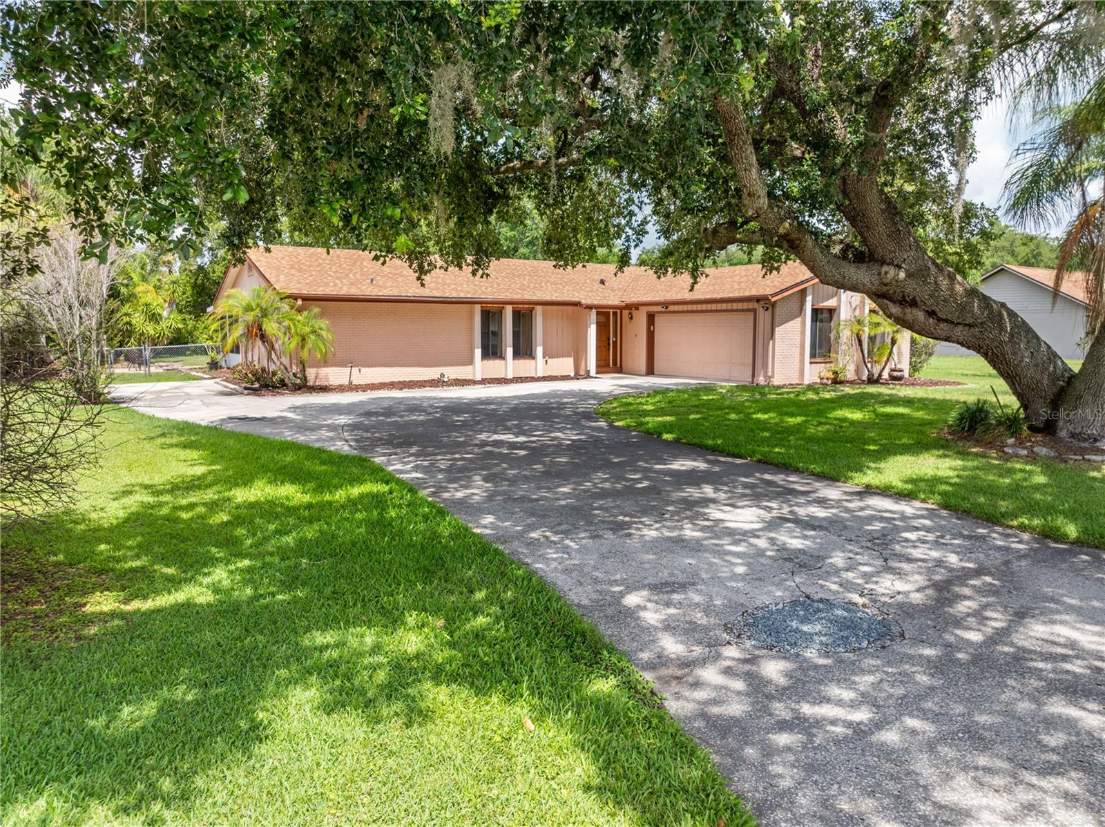 2440 Crane Ct, FL