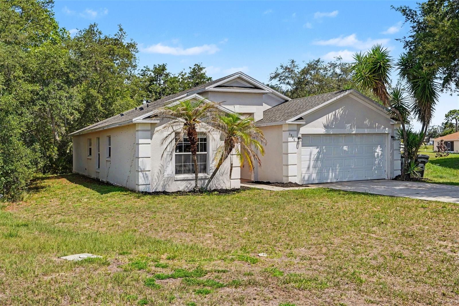 1906 Lakeview Way, FL