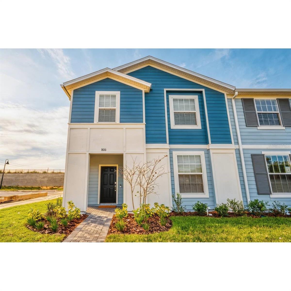 806 Paradise Drive, FL