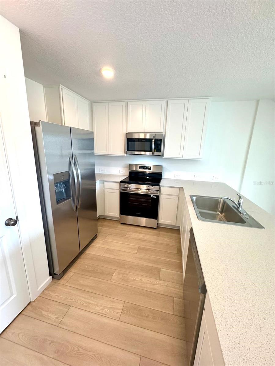 813 Lynx Street, FL