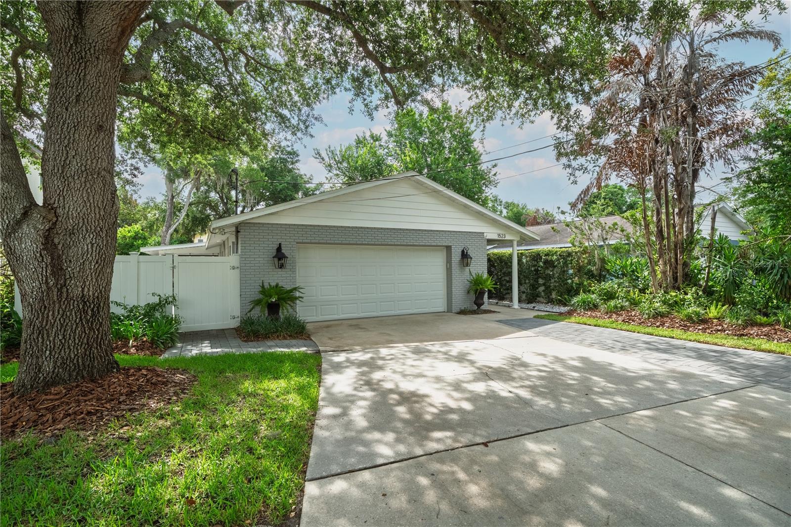1523 Eastin Avenue, FL