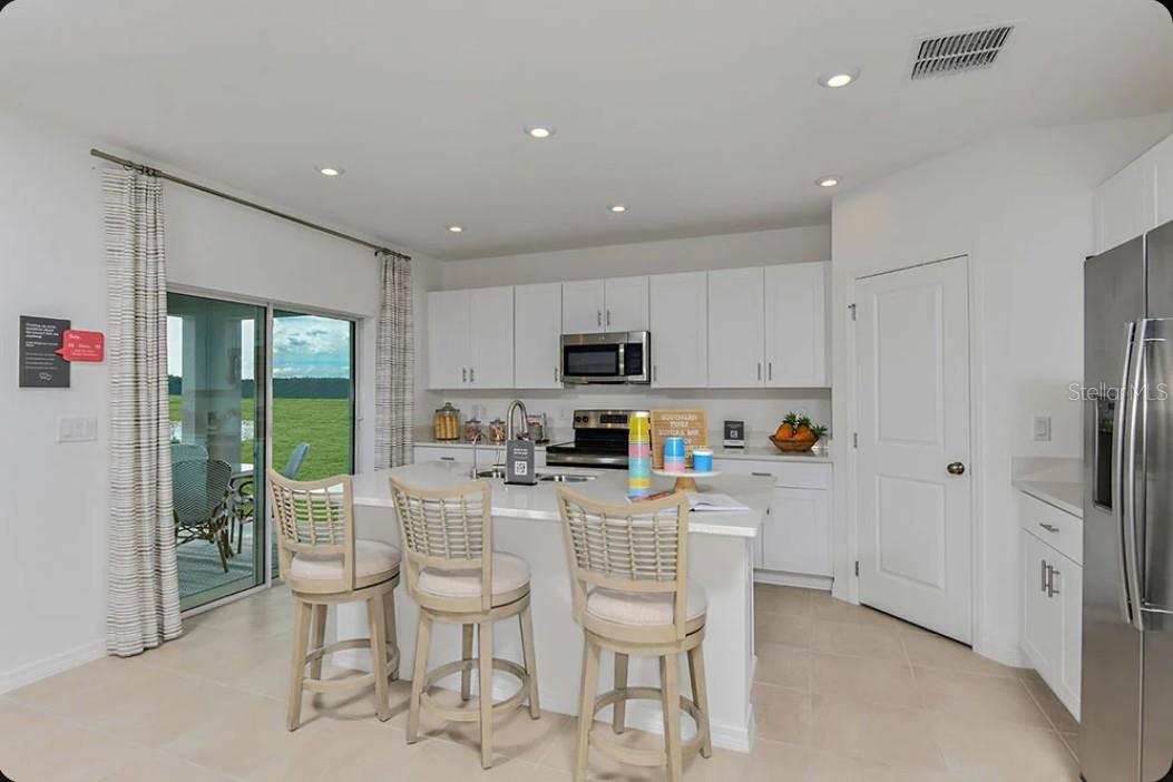 13827 Sawmill Street, FL