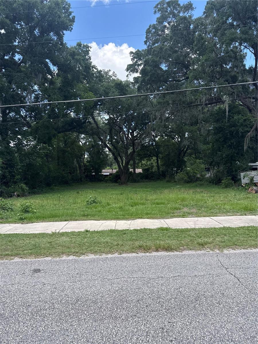 1009 Se 24th St, FL