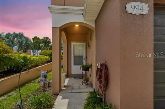 994 Celtic Cir, FL
