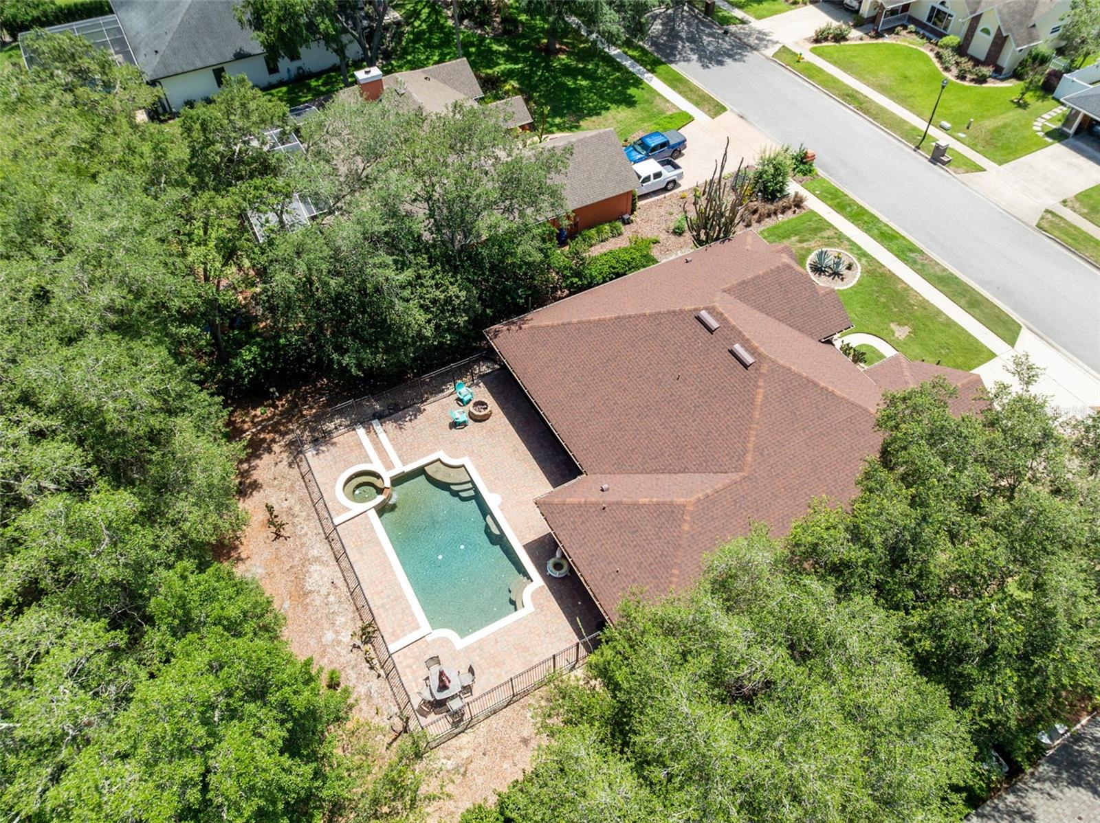 333 Kimi Ct, FL