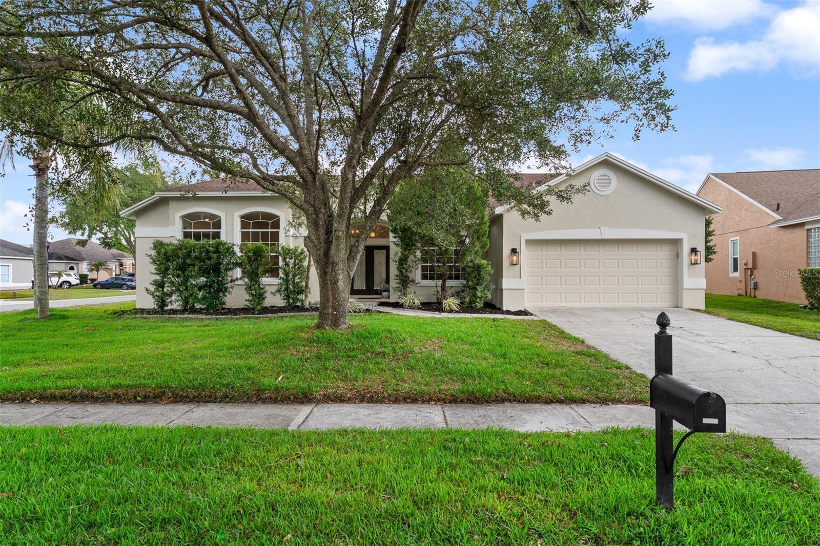 14850 Lymington Cir, FL