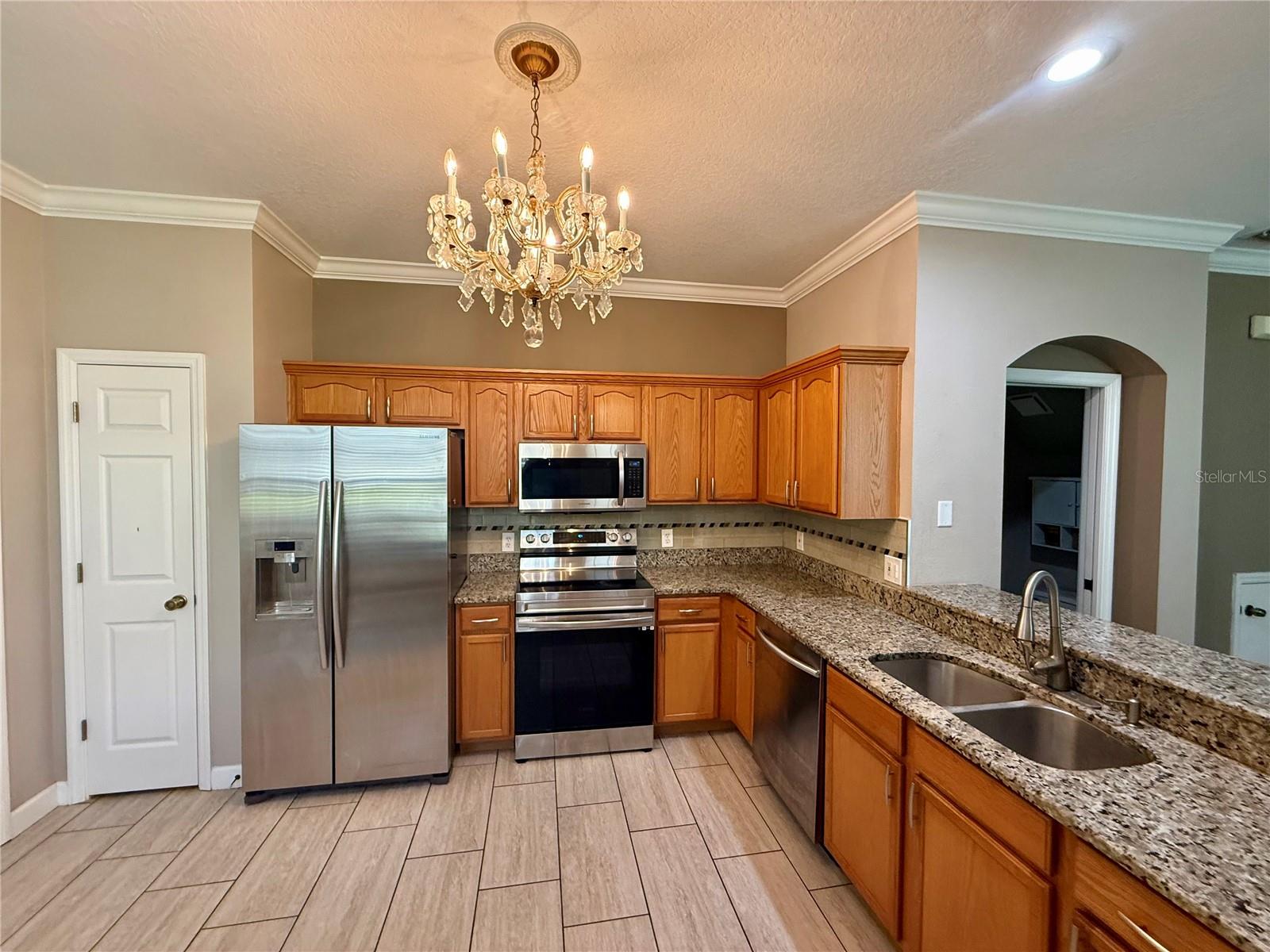 2524 Newbern Avenue, FL