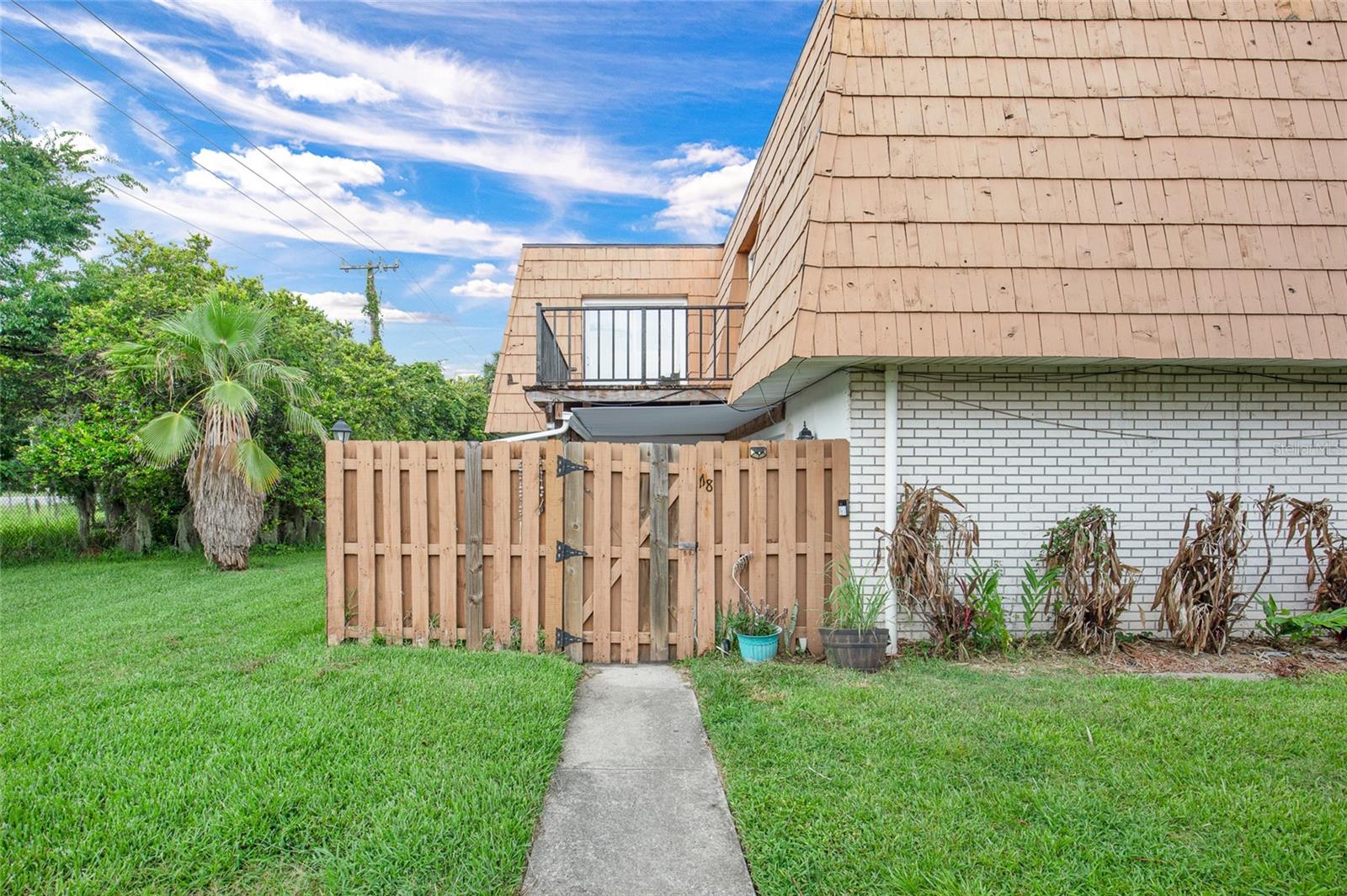 118 Moonstone Court, FL