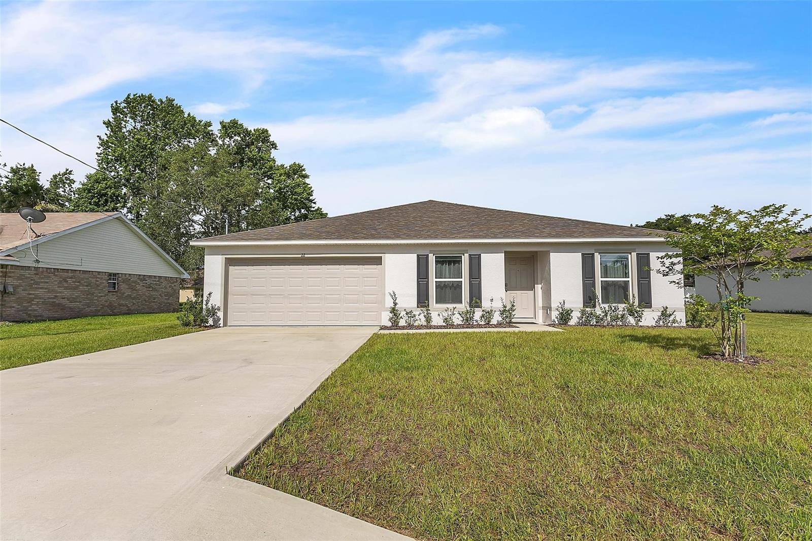22 Round Tree Dr, FL