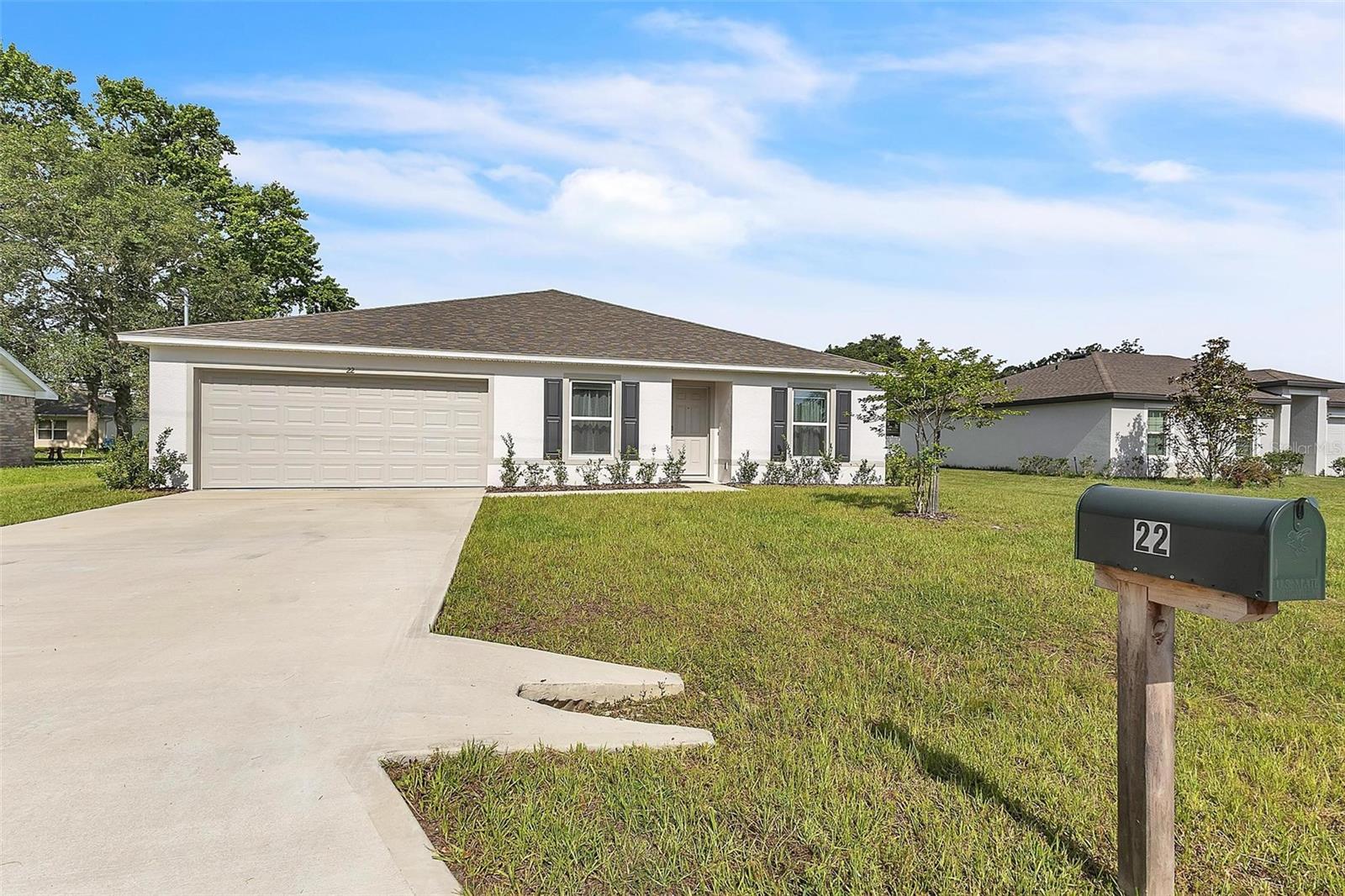22 Round Tree Drive, FL