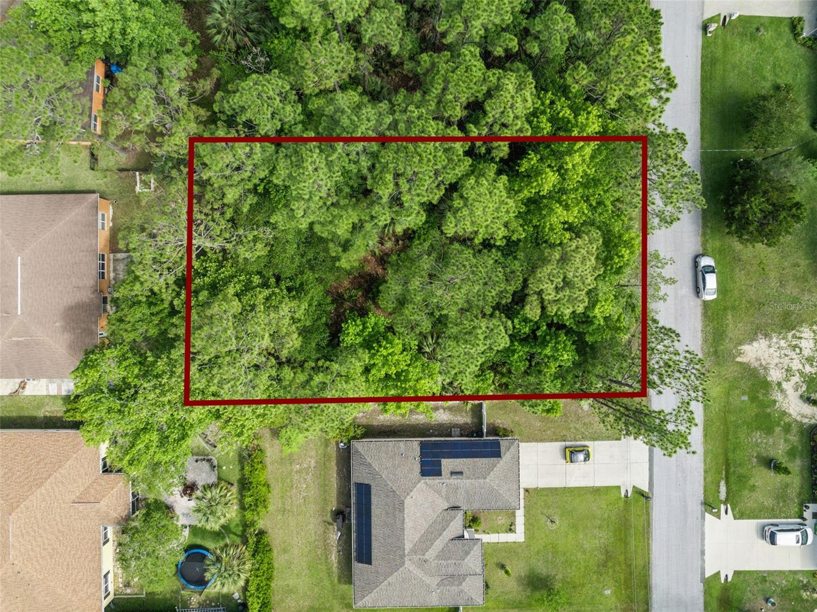 9 Pinelark Ln, FL