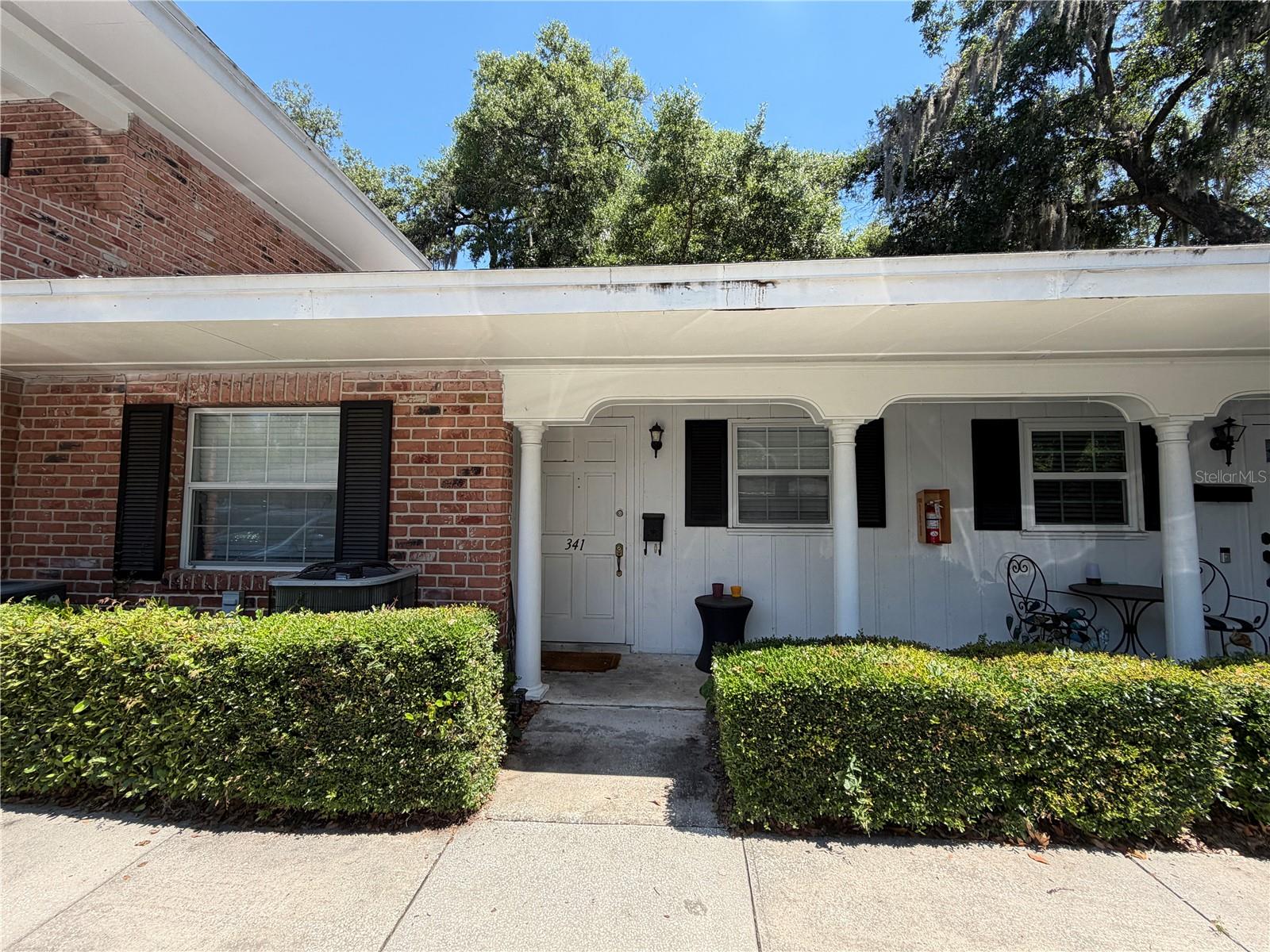 341 Cherrywood Gardens Dr, FL