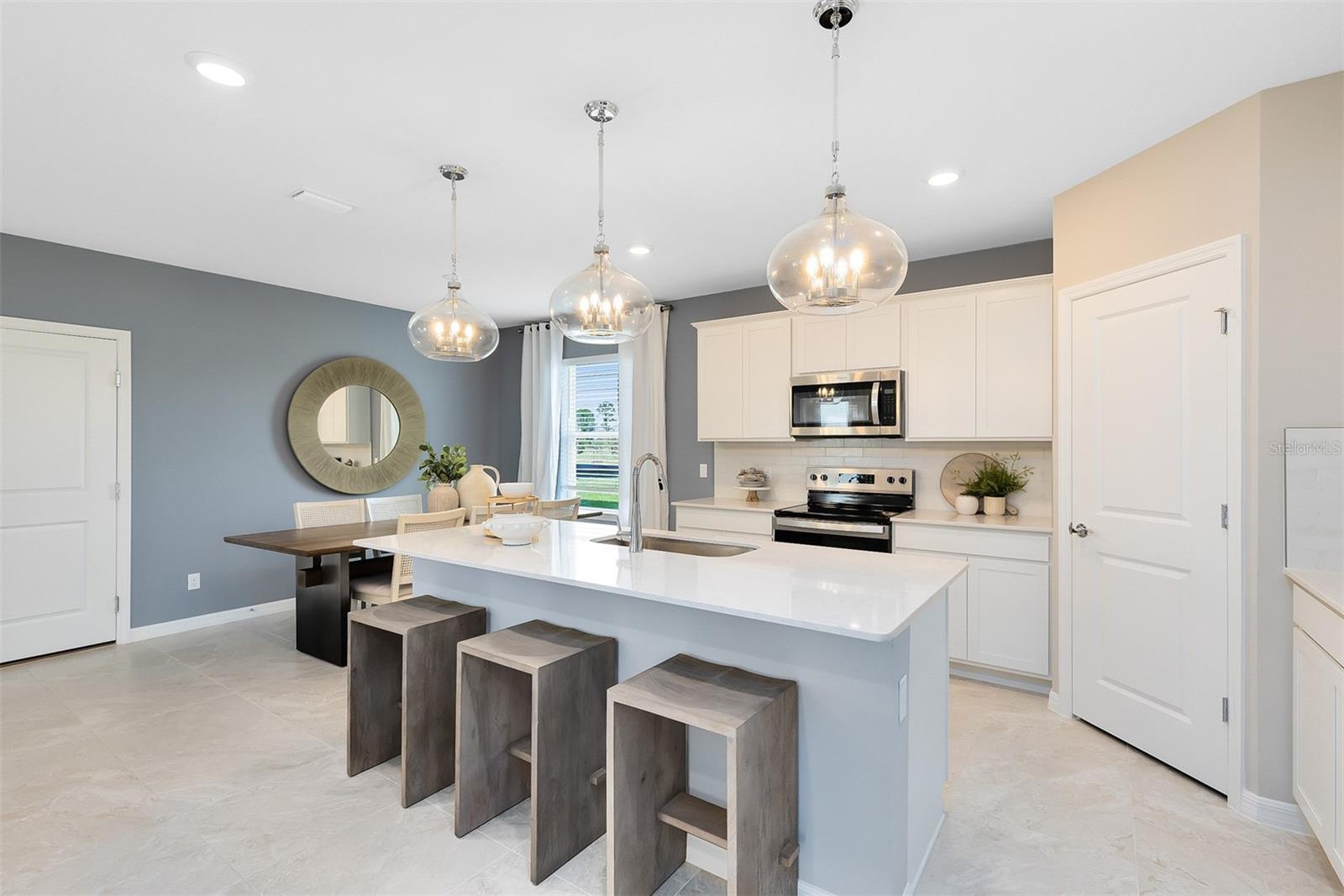 4713 Orange Flora Alley, FL