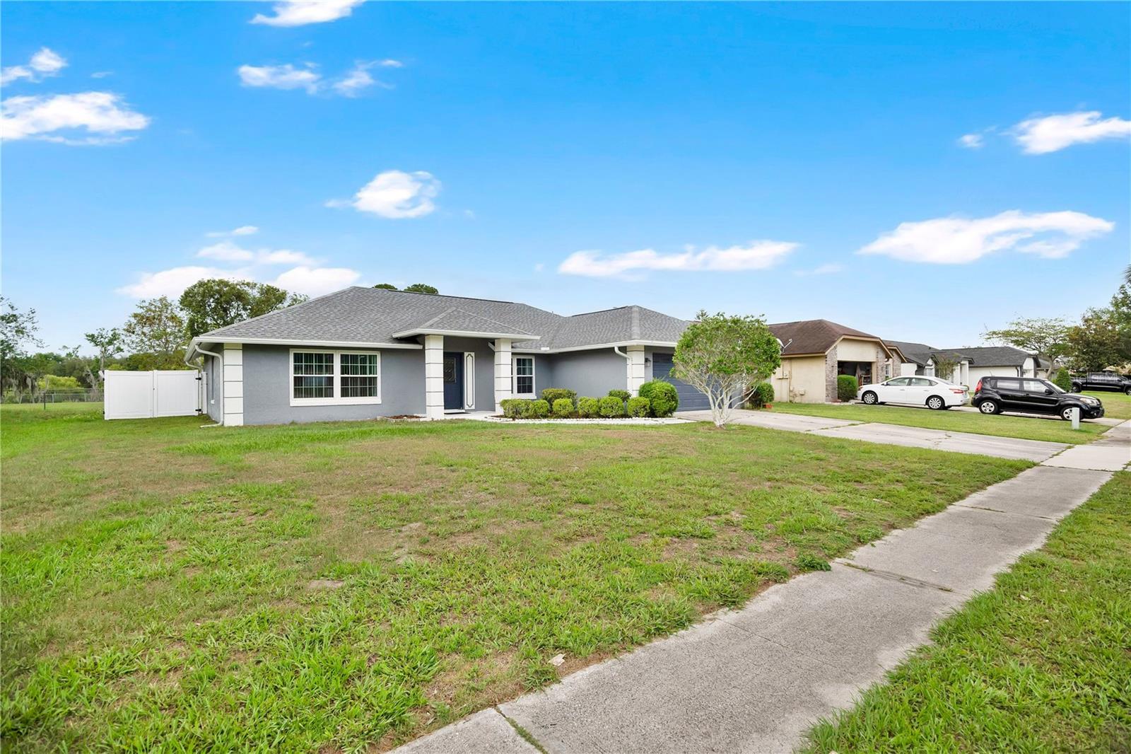 4743 Lake Sharp Drive, FL