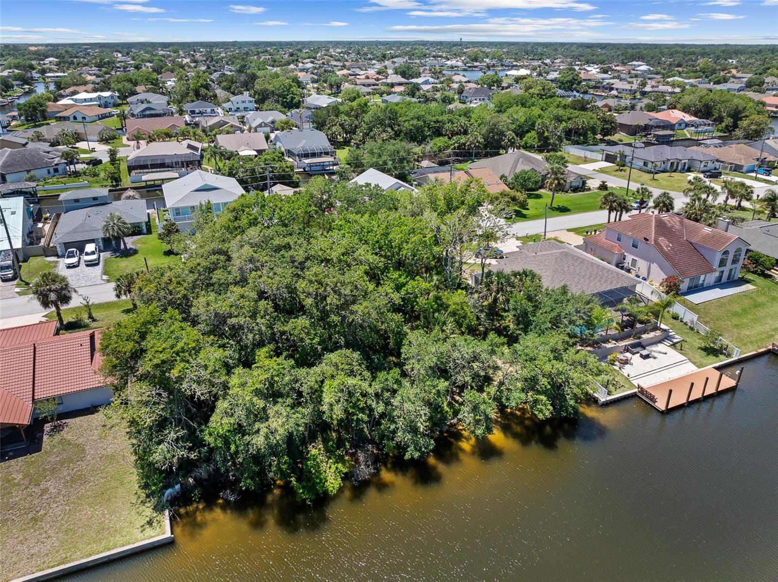 111 Cimmaron Dr, FL