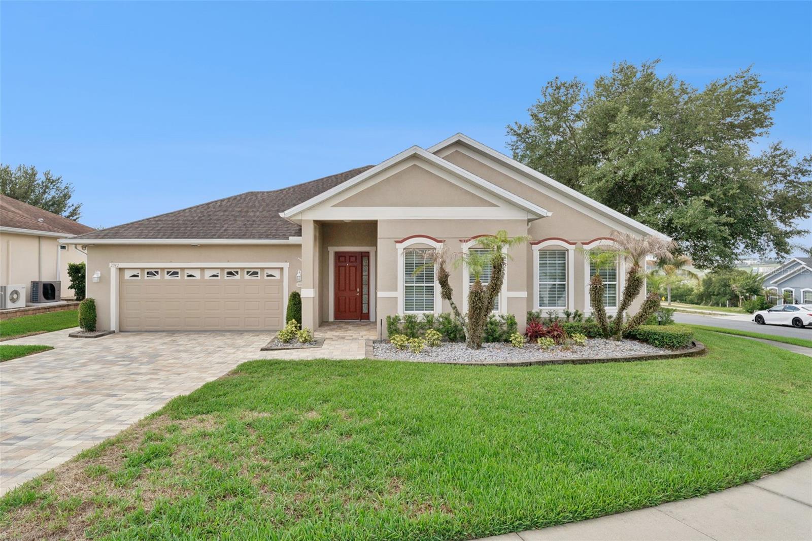 2942 Southern Pines Loop, FL