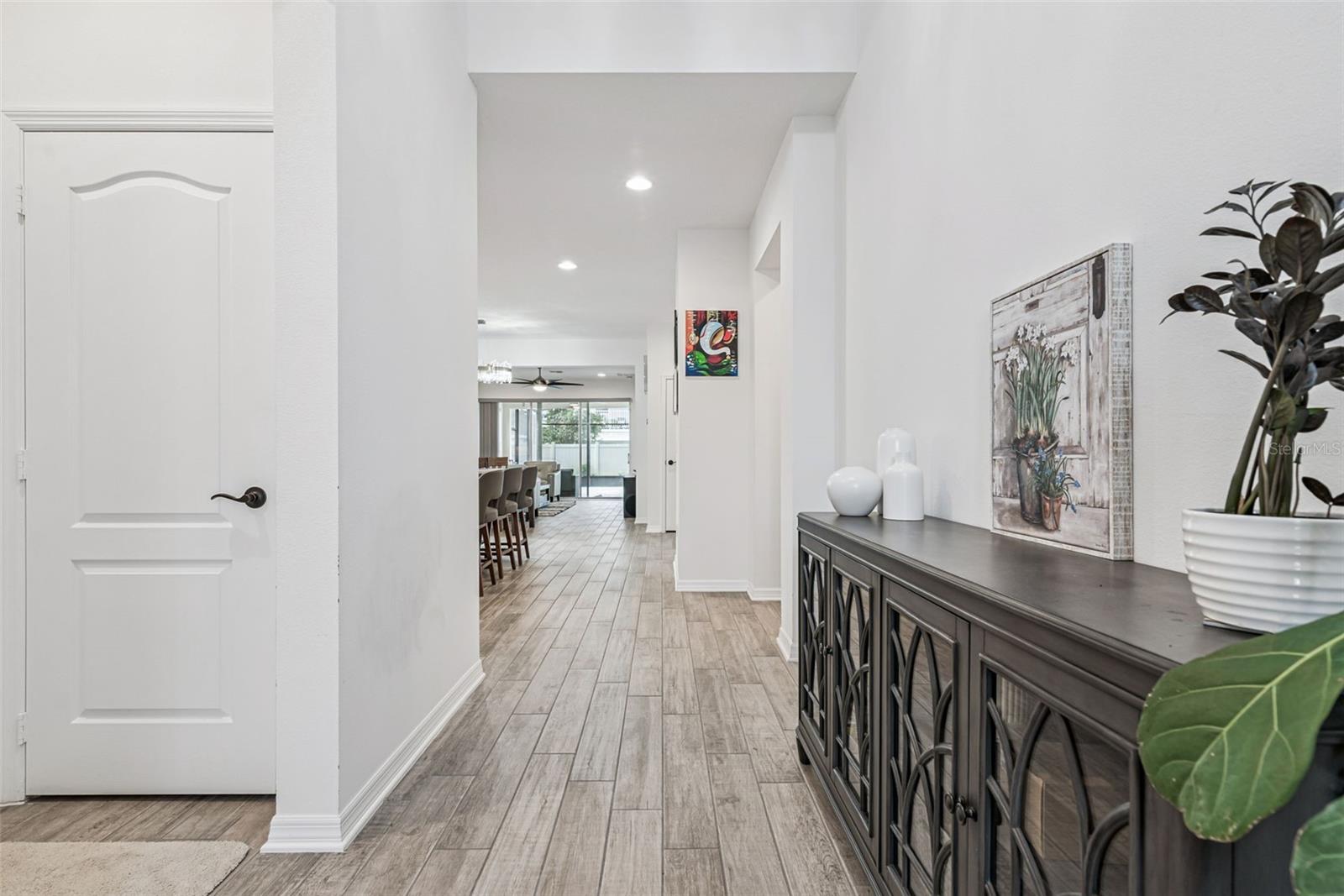 2615 Pinyonpine Lane, FL