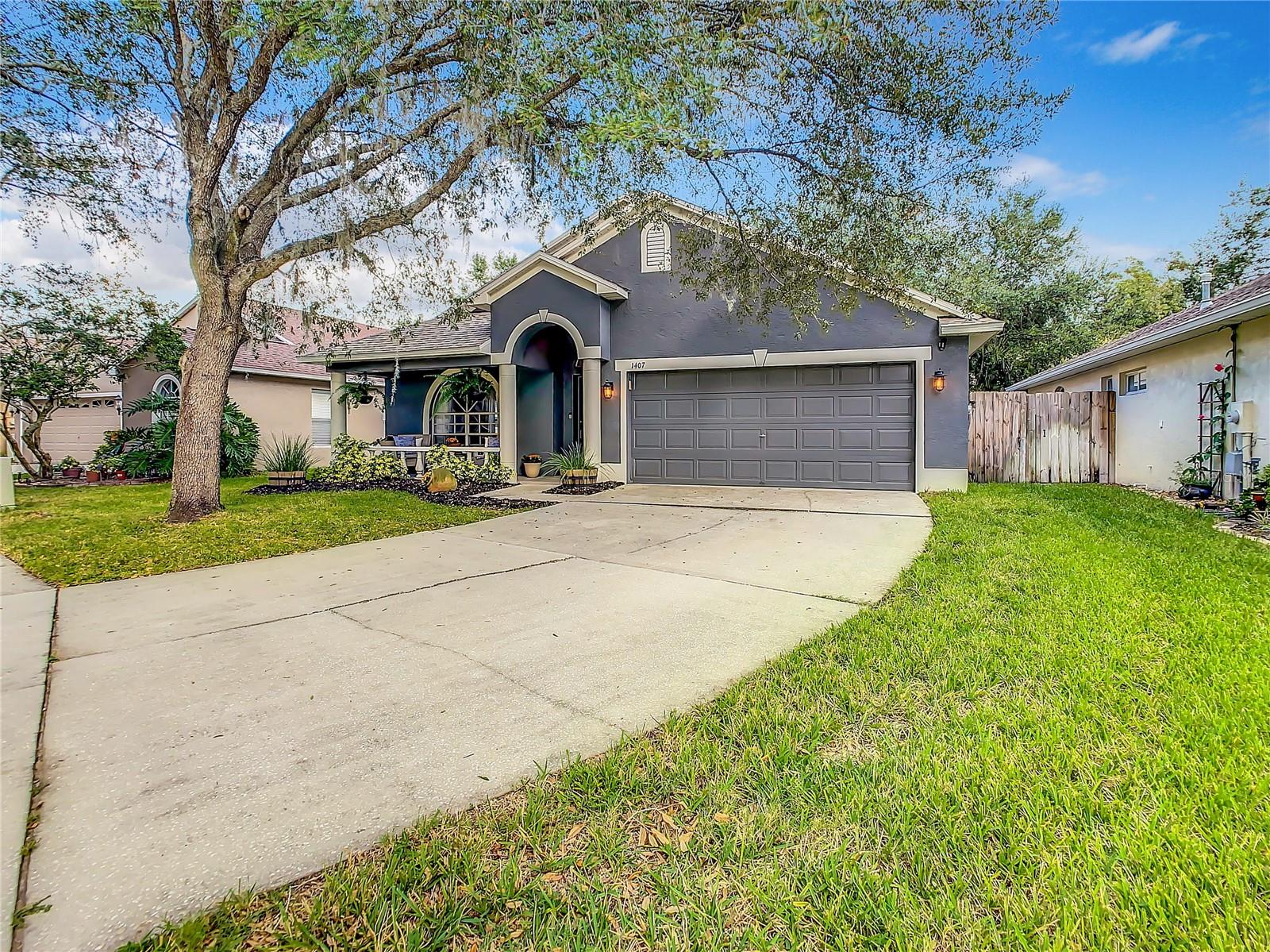1407 Trail Boss Ln, FL