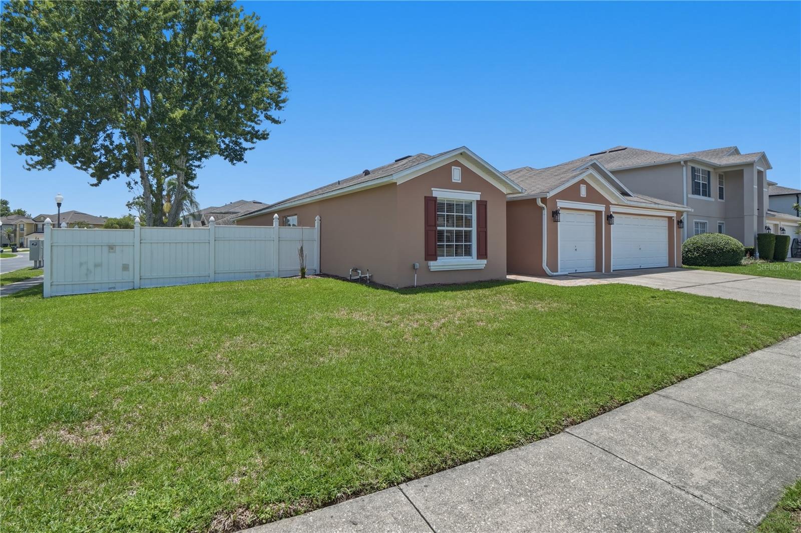 969 Horseshoe Falls Drive, FL