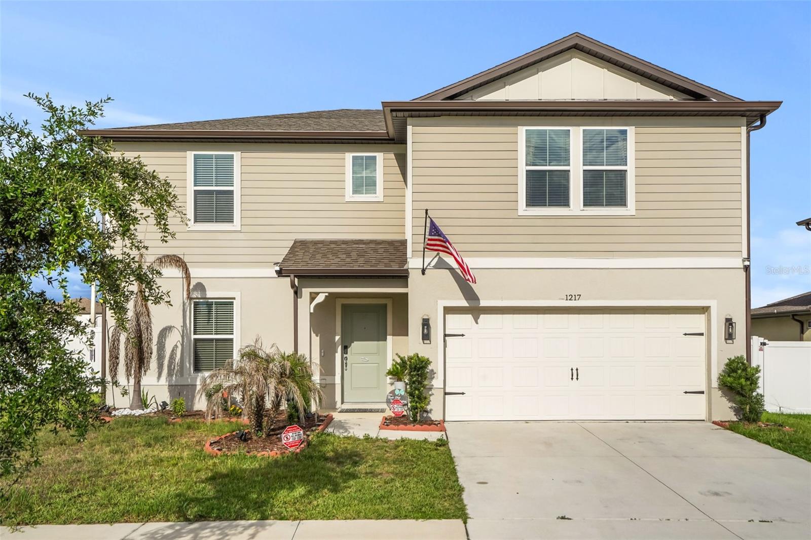 1217 Michelangelo Ln, FL