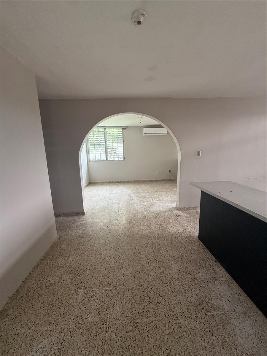 E-20 Calle 4 Santa Rosa, PR
