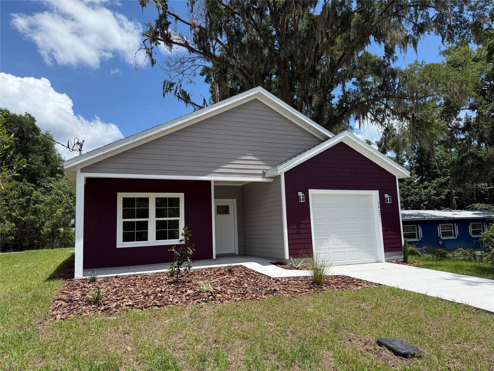 2027 45 Terrace, FL