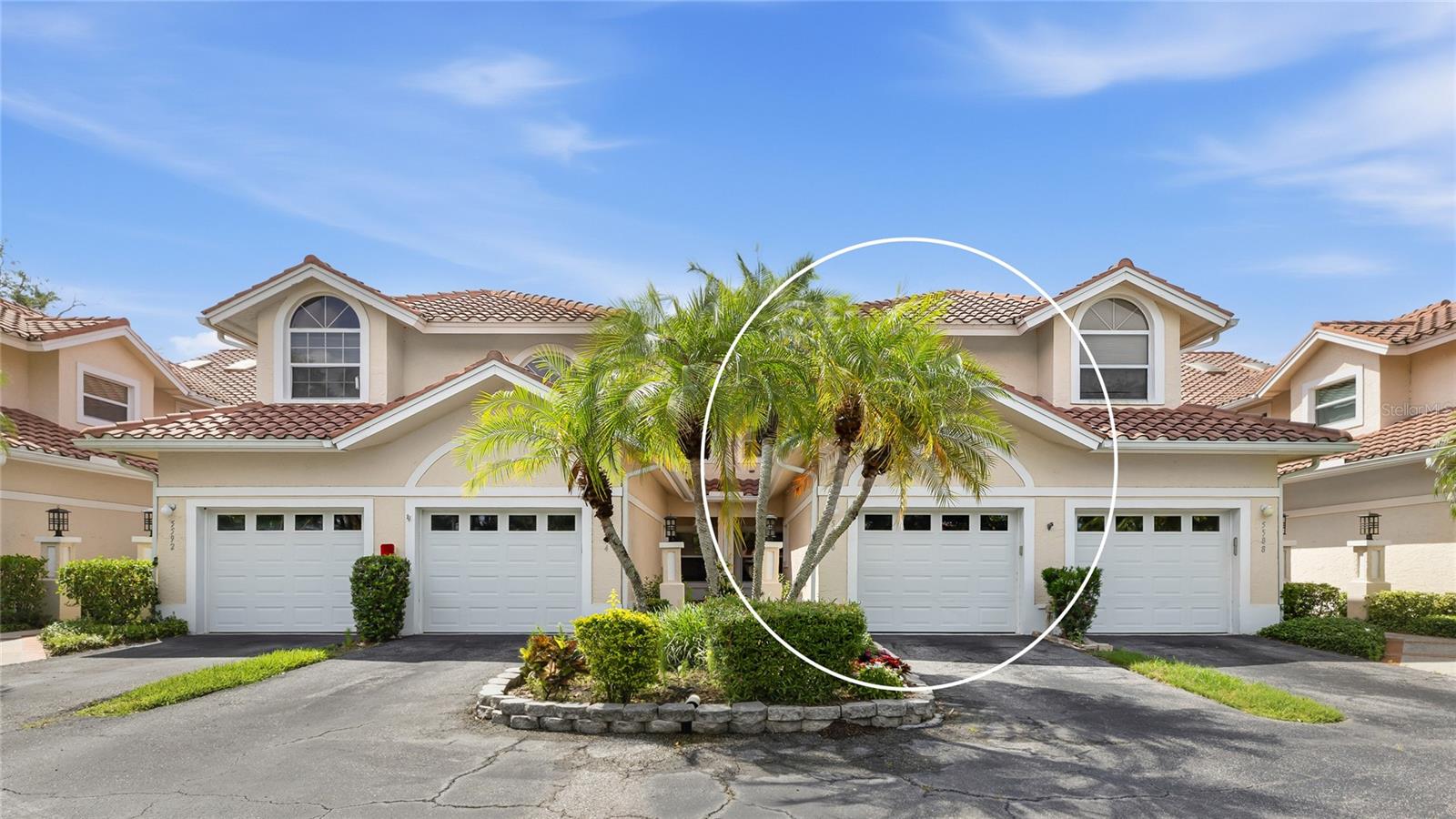5590 Golf Pointe Drive, FL