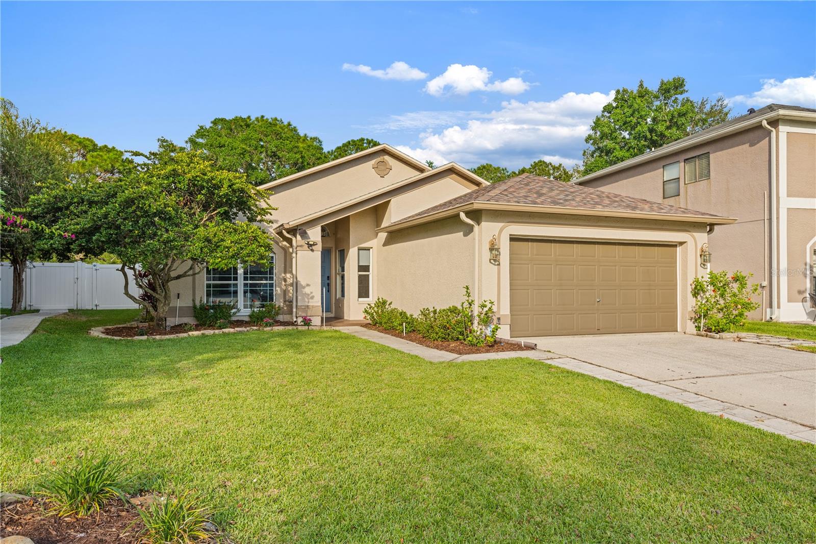 1623 Gray Bark Dr, FL