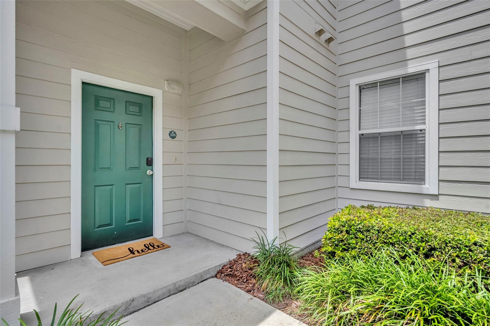 200 Southern Pecan Circle, FL