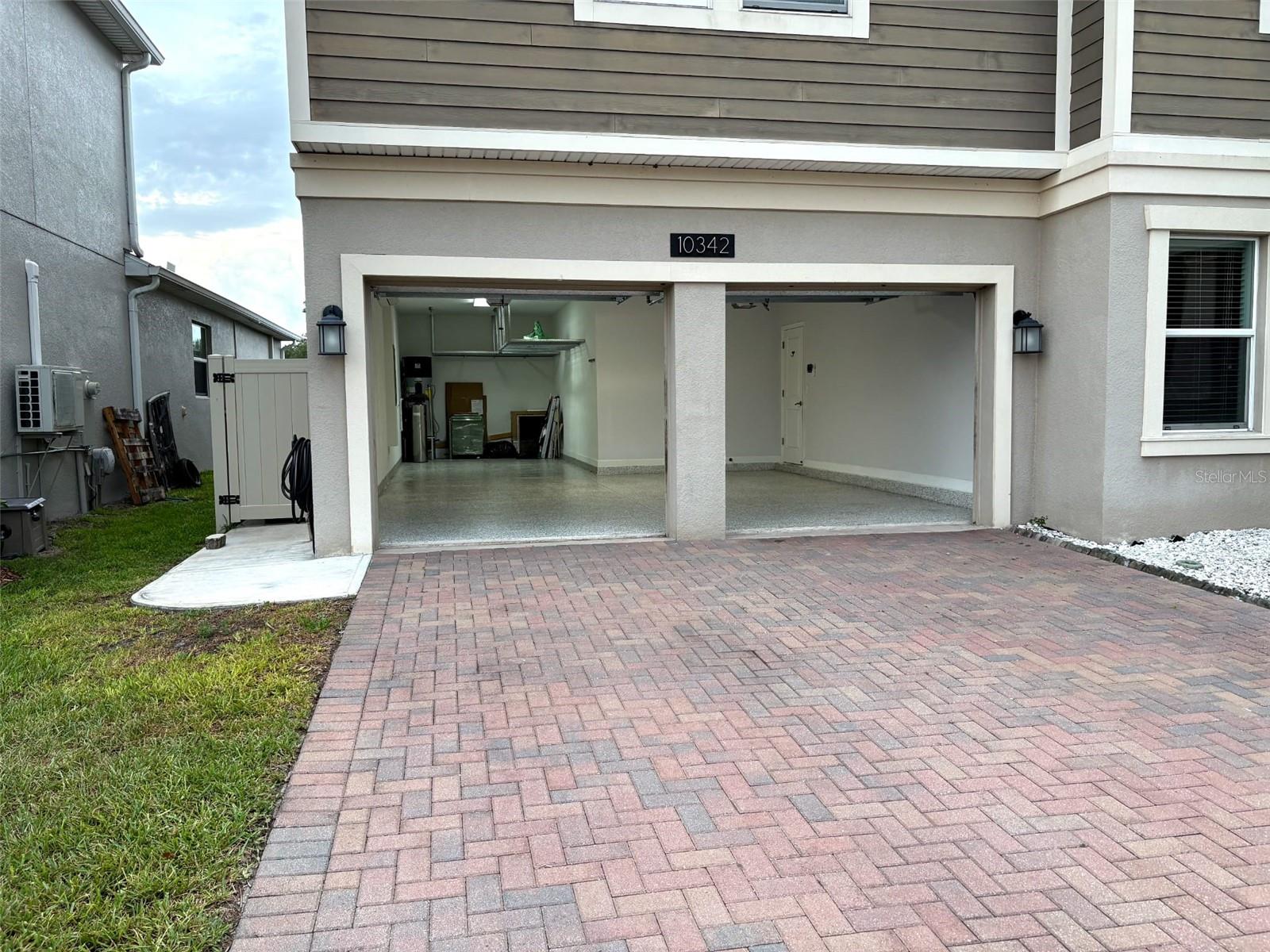 10342 Lovegrass Lane, FL