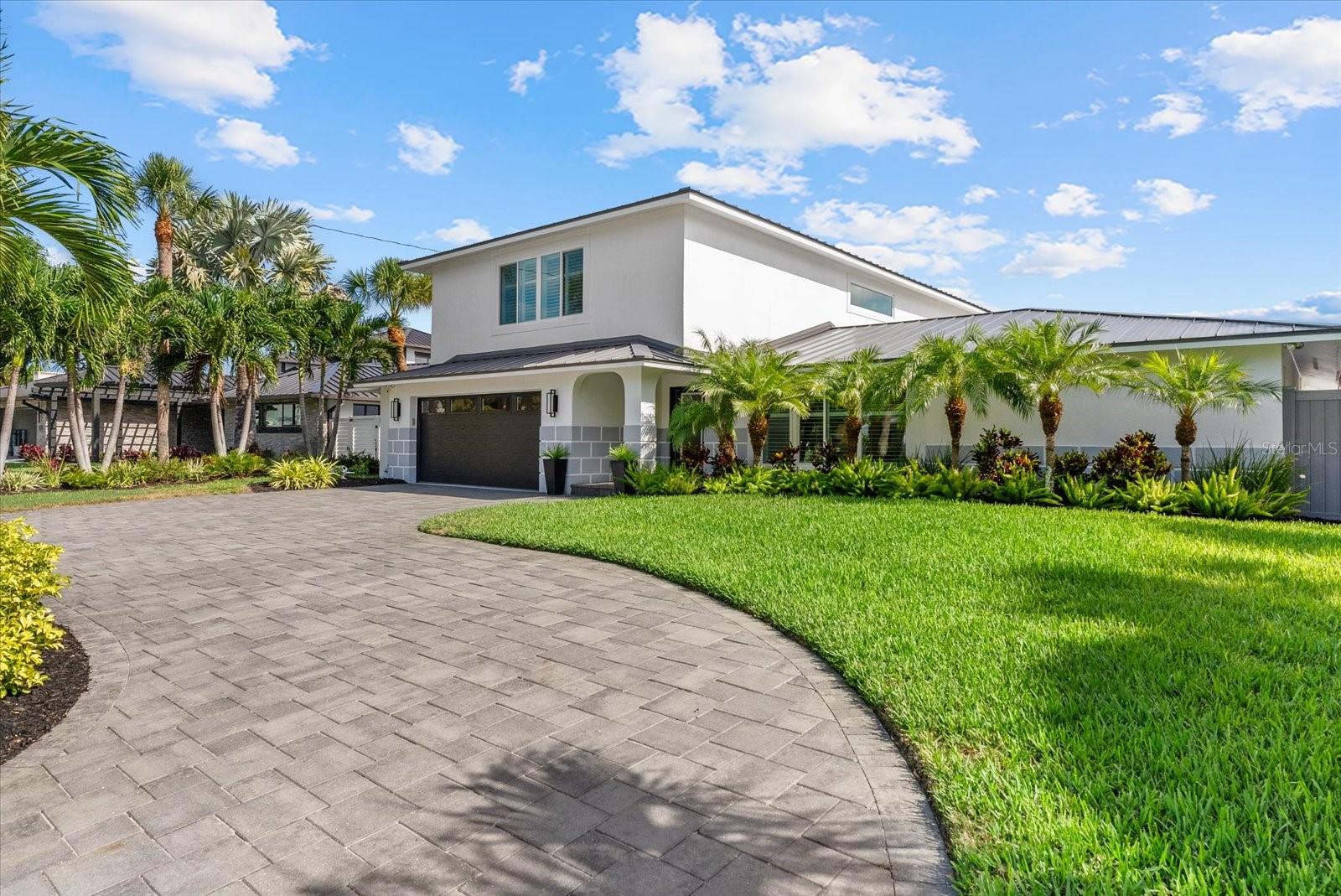 813 Idlewild Way, FL