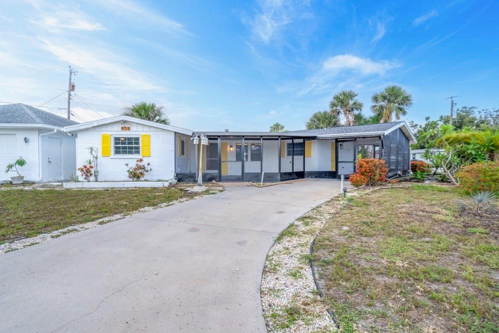 456 Sandlewood Drive, FL