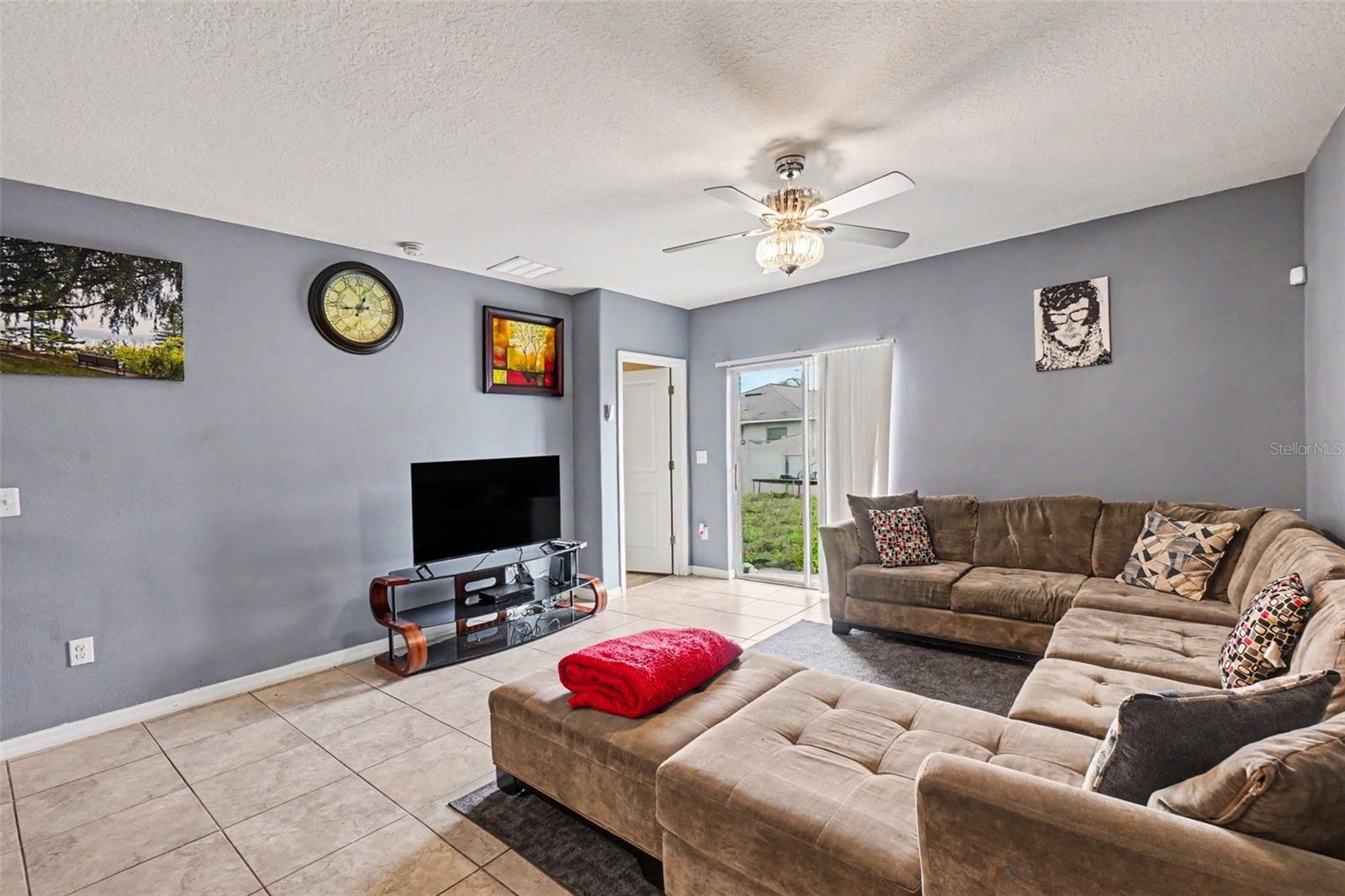 6711 Blue Moon Way, FL