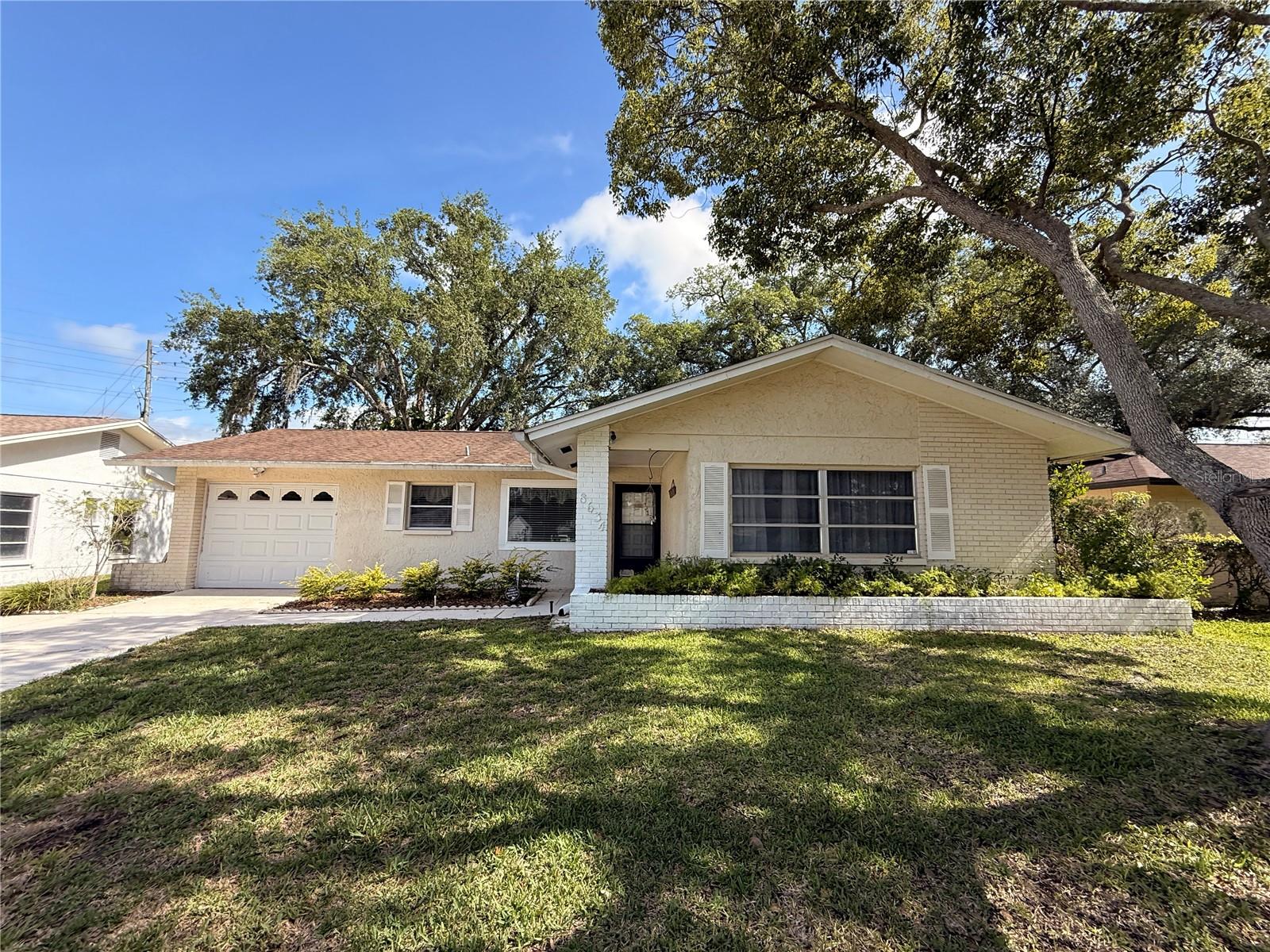 8634 Winding Wood Dr, FL