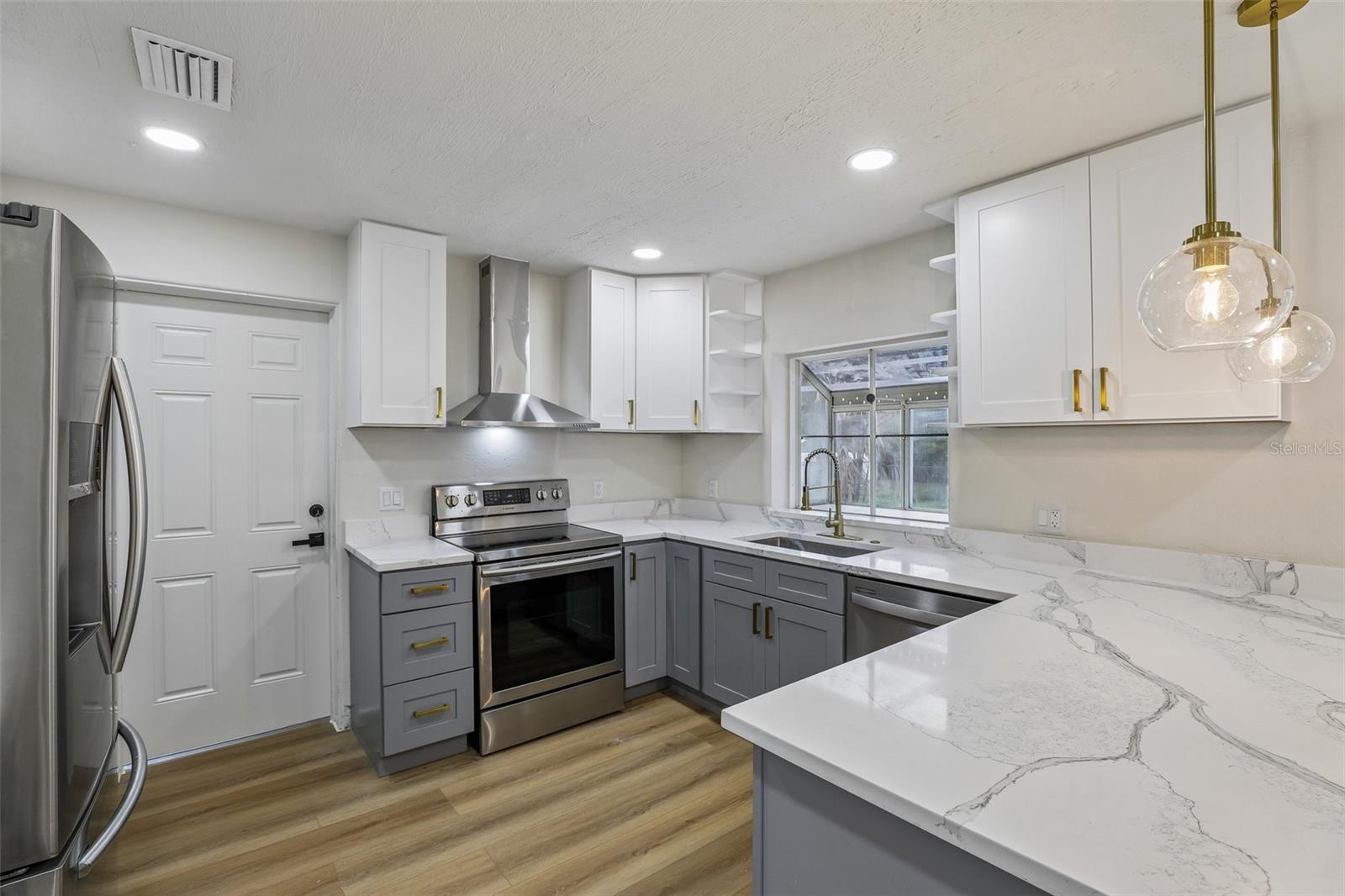 506 Sunrise Drive, FL