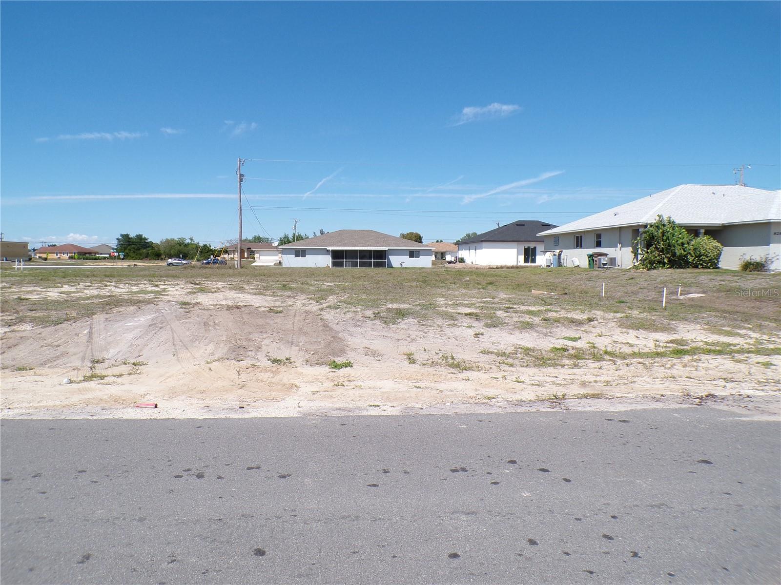 825 15th Lane, FL