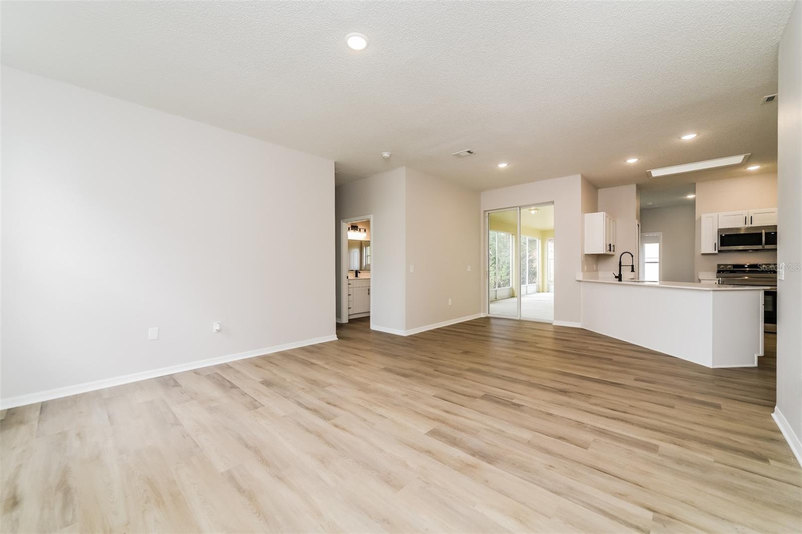539 Brentford Court, FL