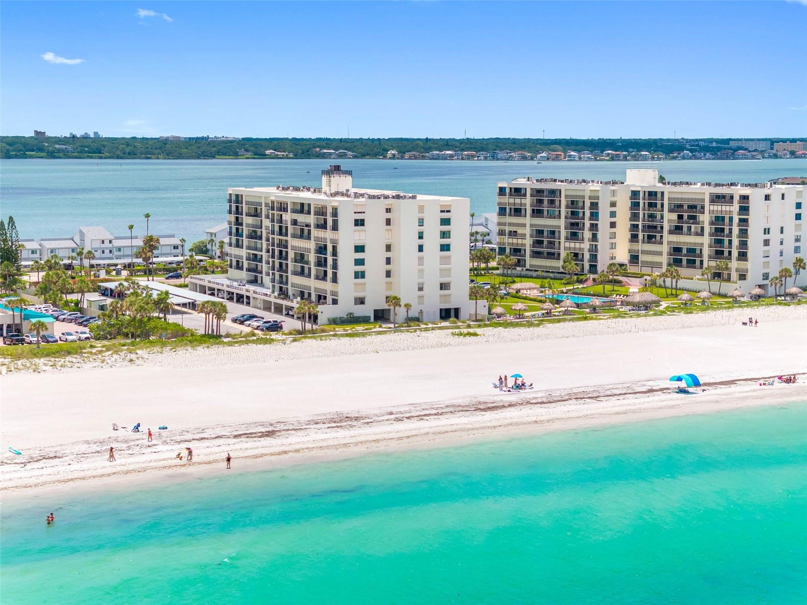 1400 Gulf Blvd #409, FL