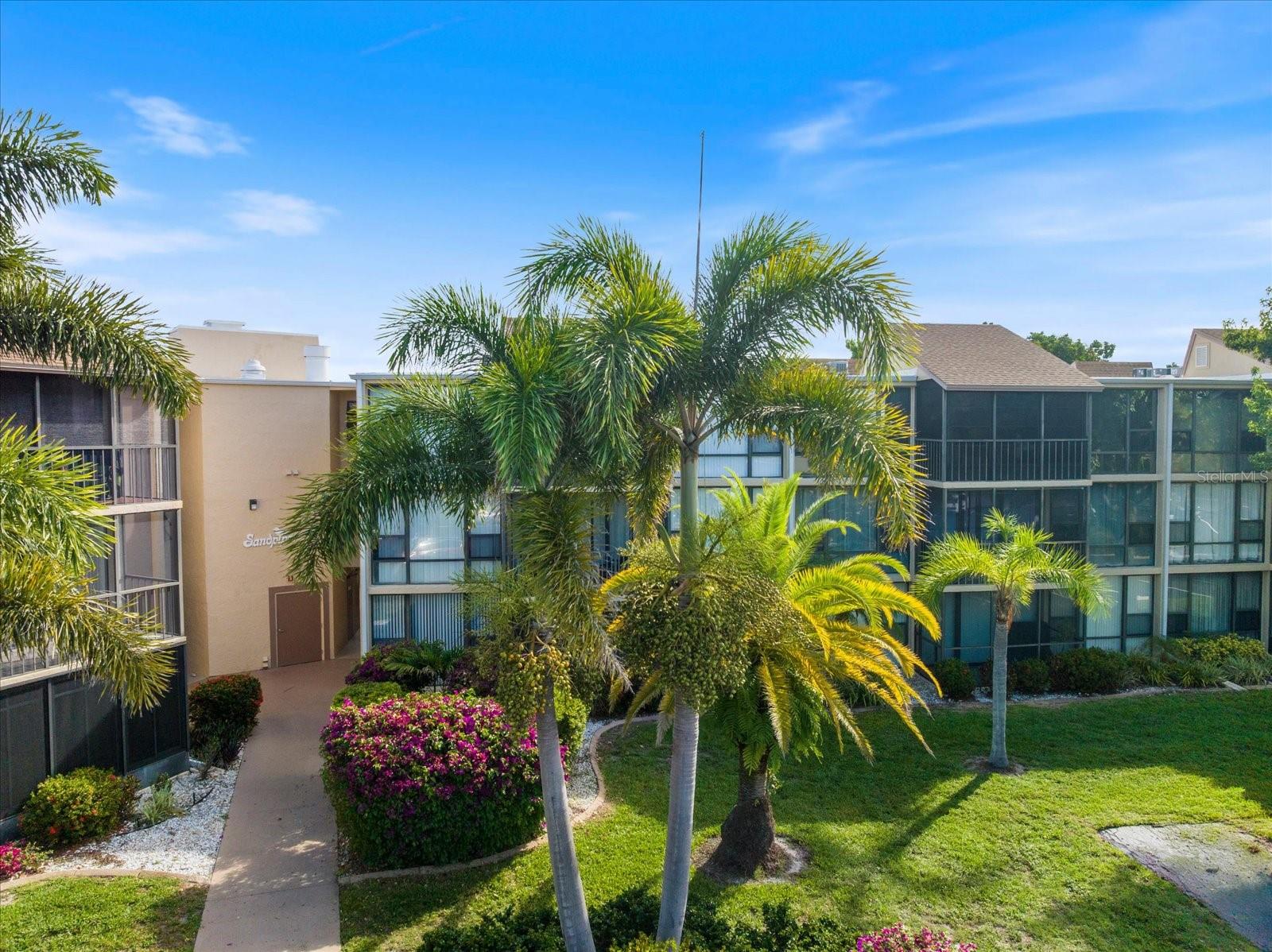 618 Bird Bay Drive, FL