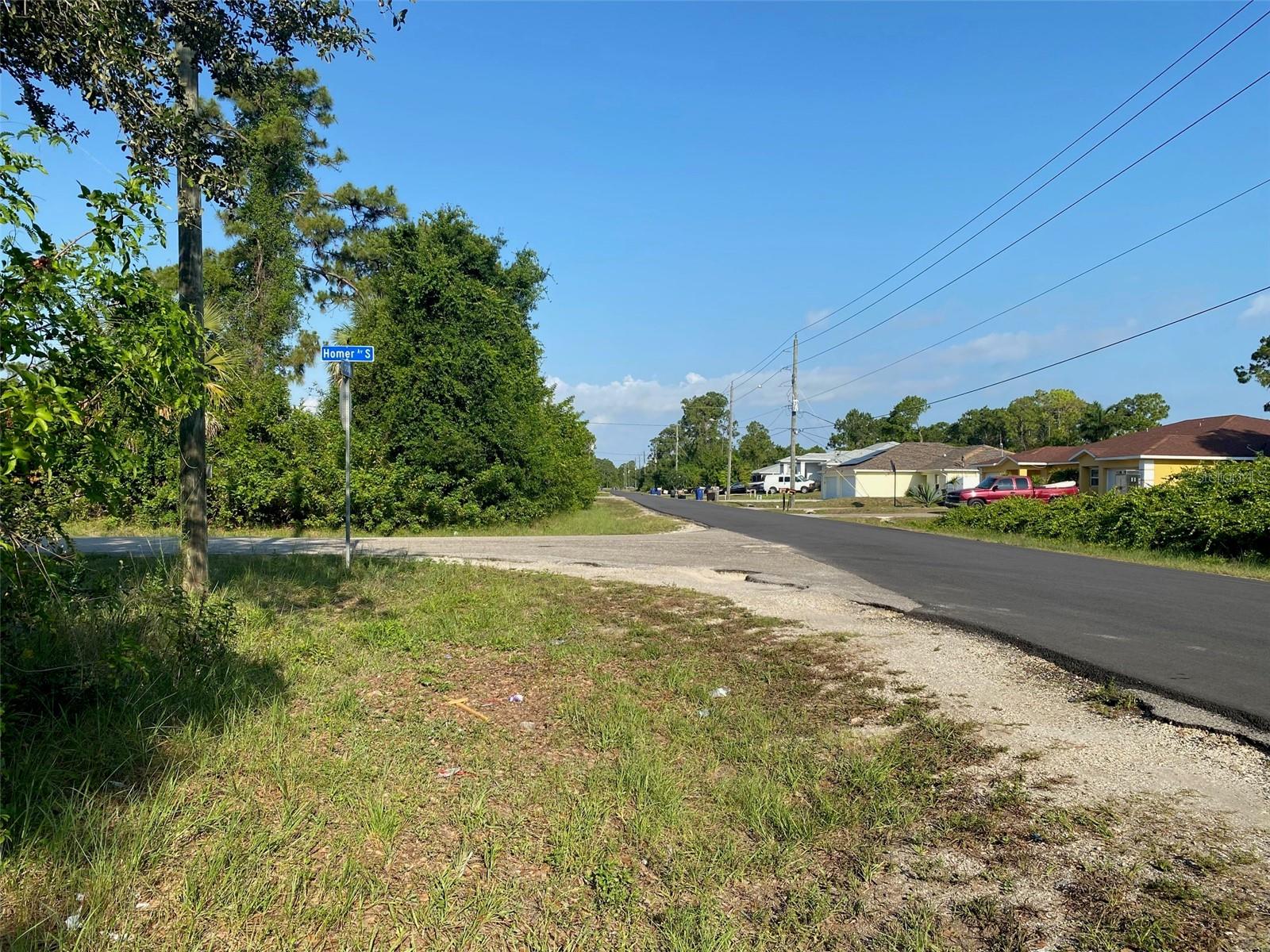 104 Homer Ave S, FL