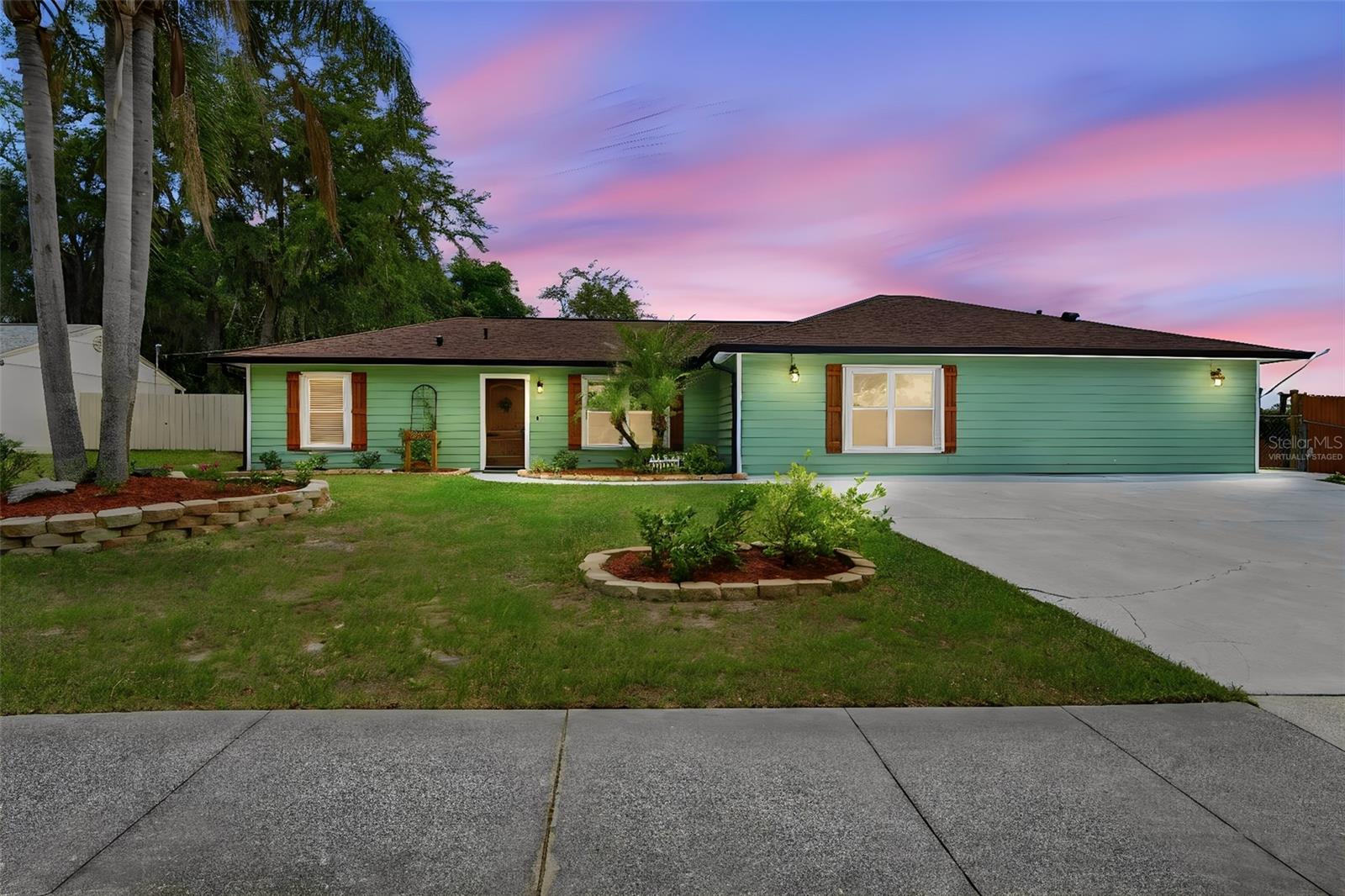 3201 Phonetia Drive, FL