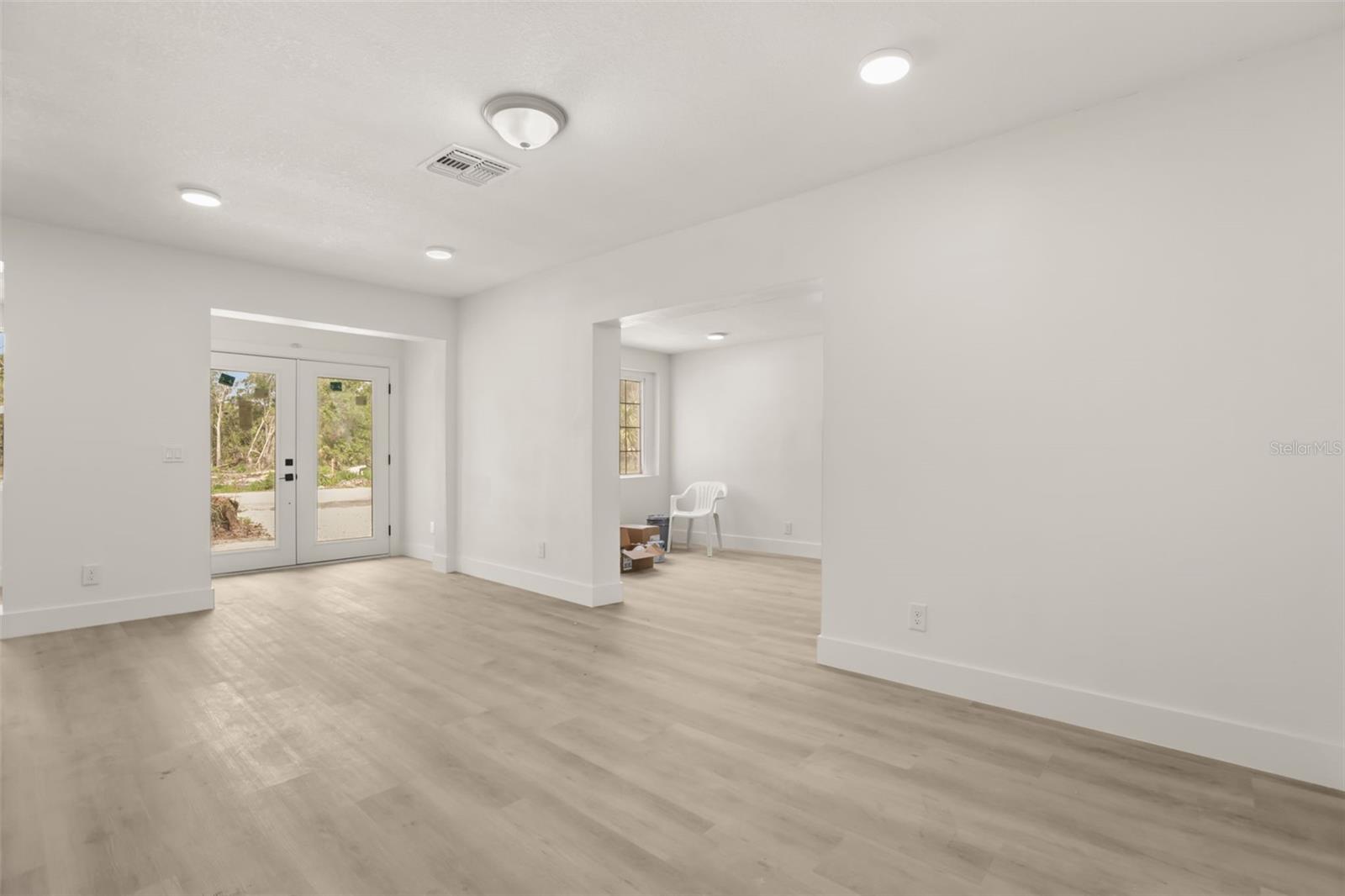 127 Leon Street, FL