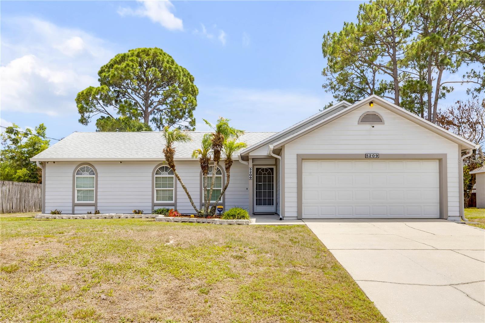 5209 Holden Rd, FL